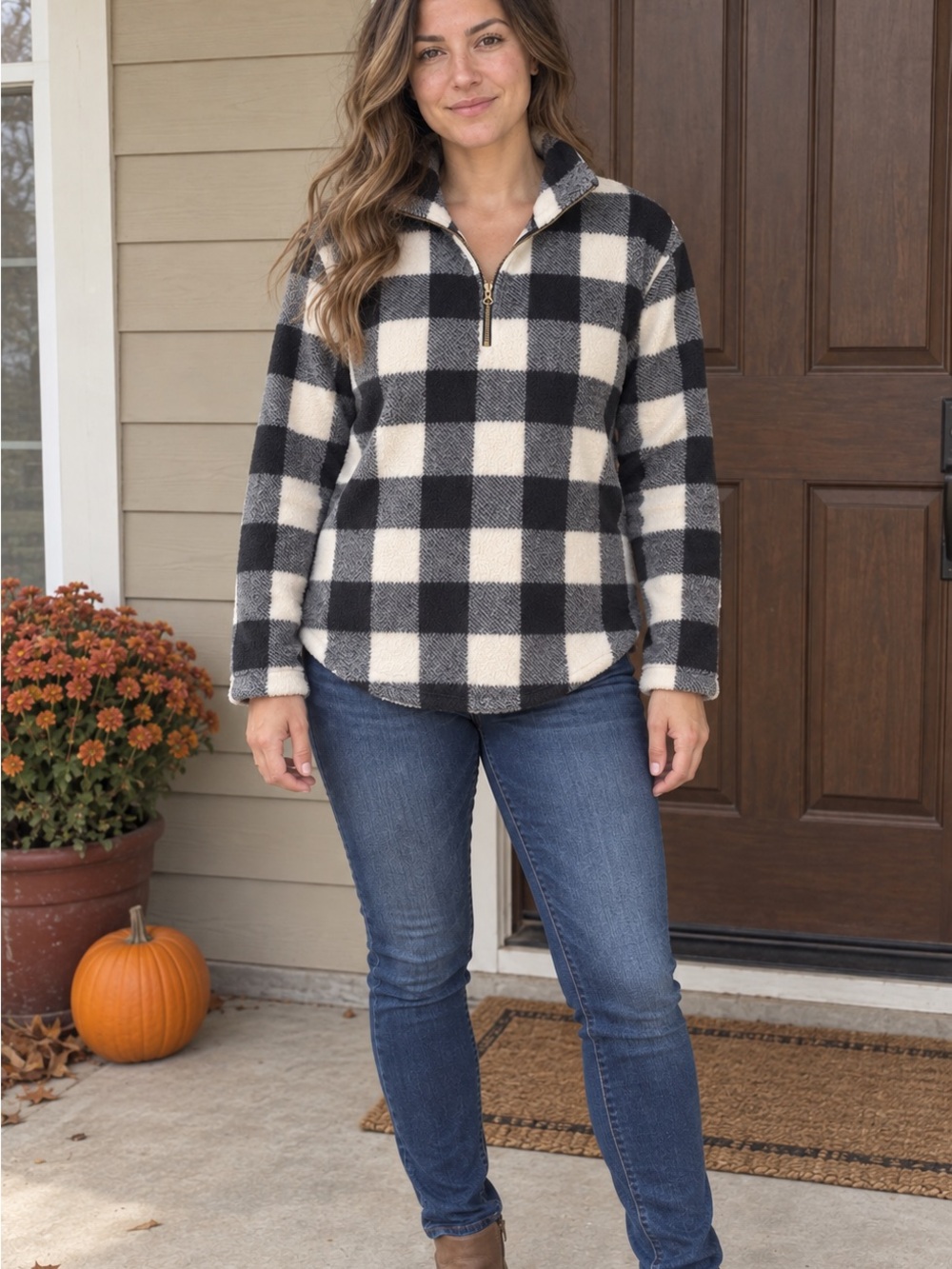 Old Navy Black and White Plaid Fleece Sweater